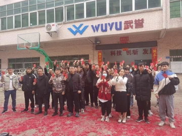 全自動(dòng)繞線(xiàn)機(jī)與半自動(dòng)繞線(xiàn)機(jī)有什么區(qū)別？